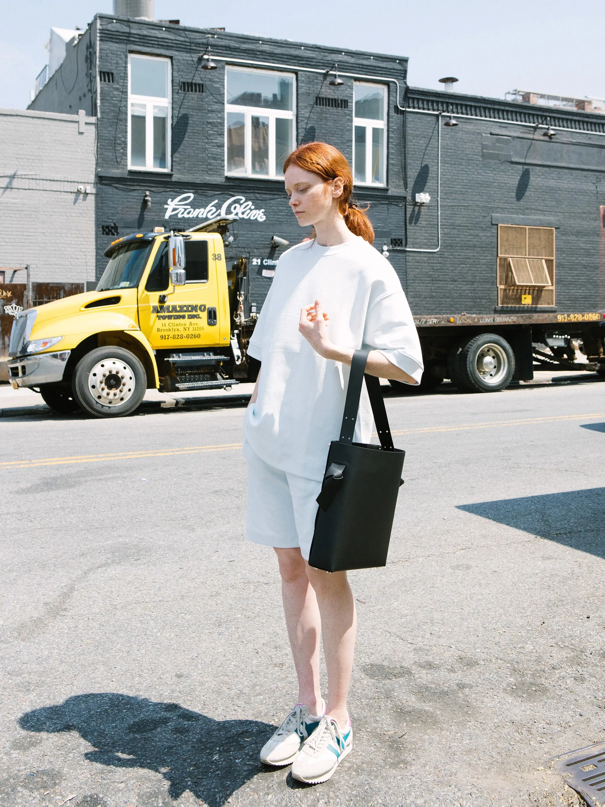 AEHEE tote bag Black