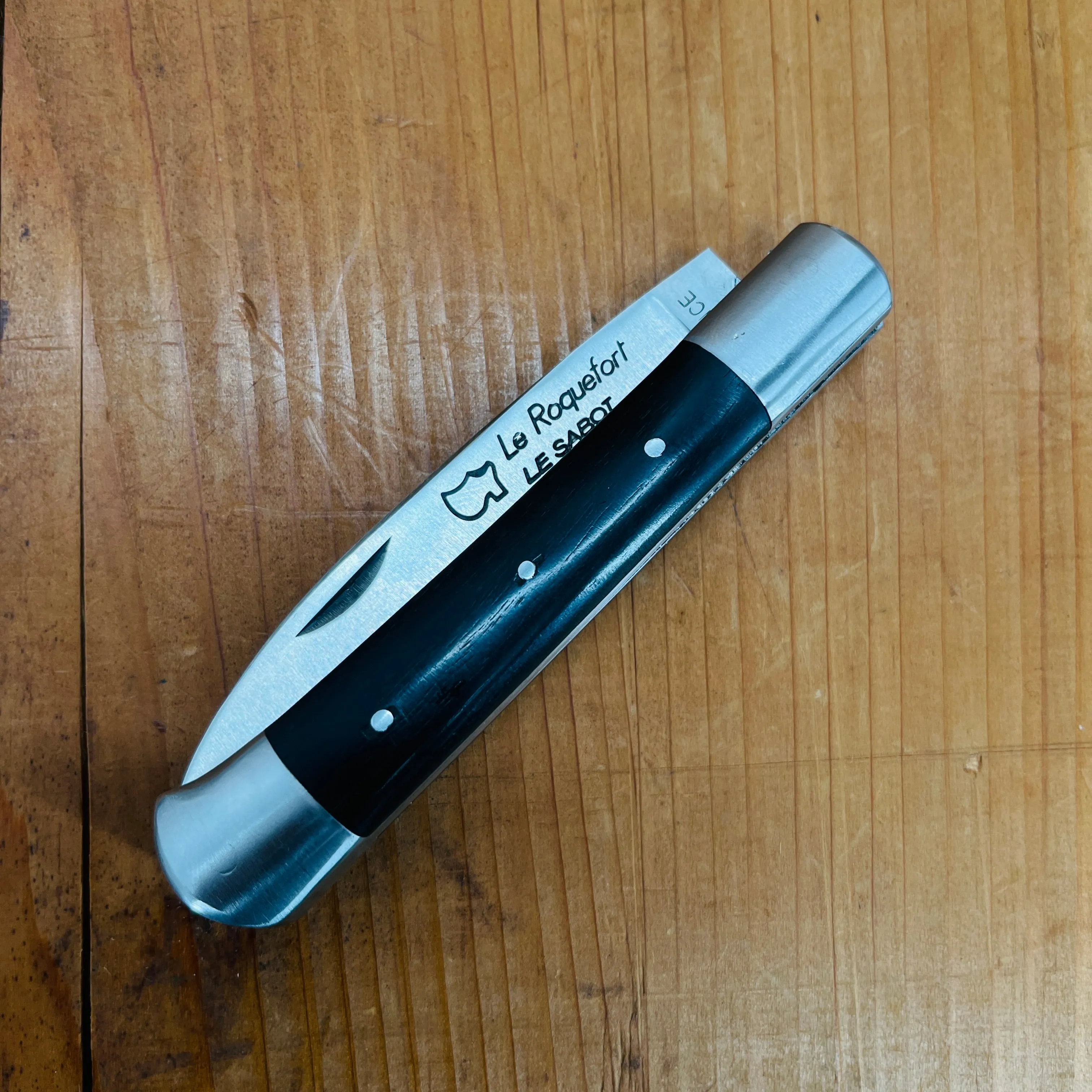 Au Sabot Roquefort 11cm Pocket Knife Stainless Ebony 2 Bolsters