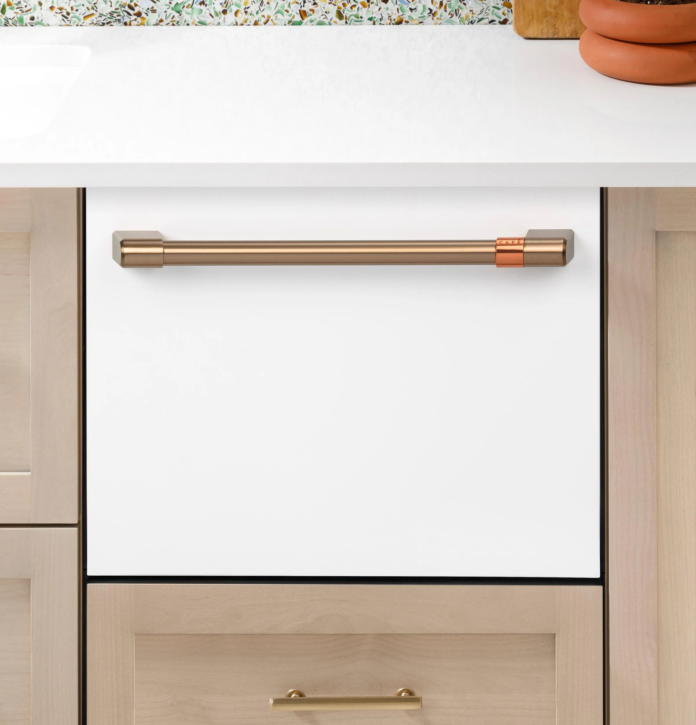 Cafe CDD220P4WW2 Caf(eback)™ ENERGY STAR Smart Single Drawer Dishwasher