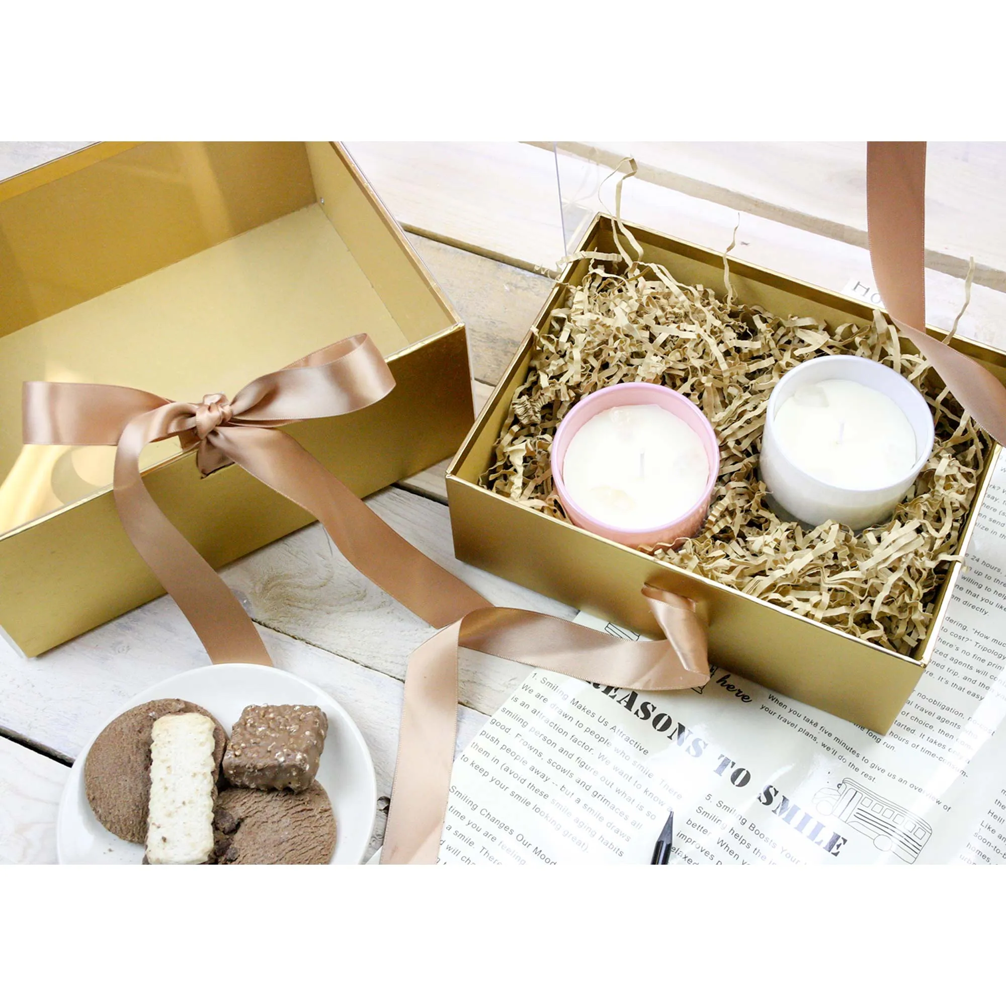 Elegant Clear Lid Gift Box with Ribbon for Special Occasions - Set of 2