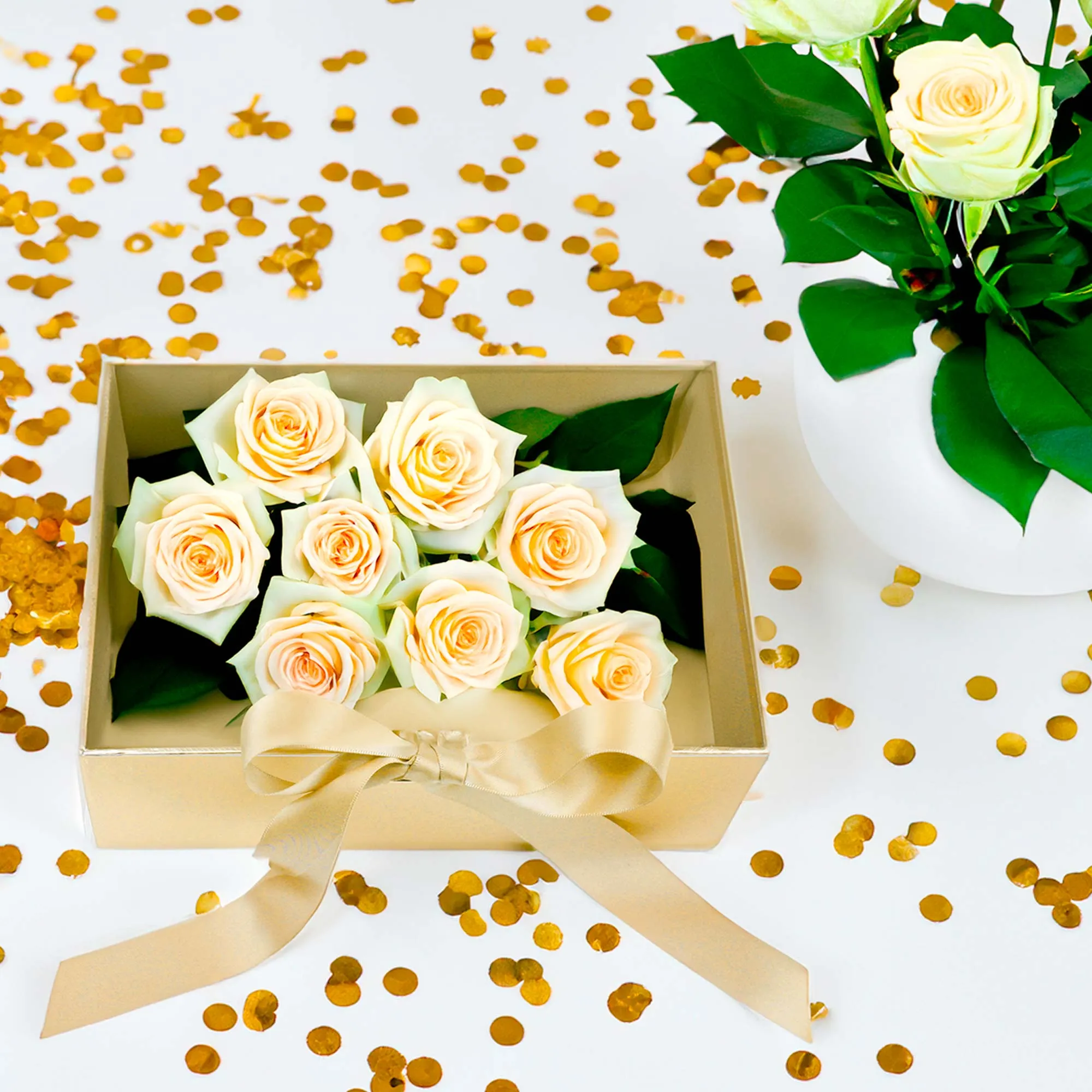 Elegant Clear Lid Gift Box with Ribbon for Special Occasions - Set of 2