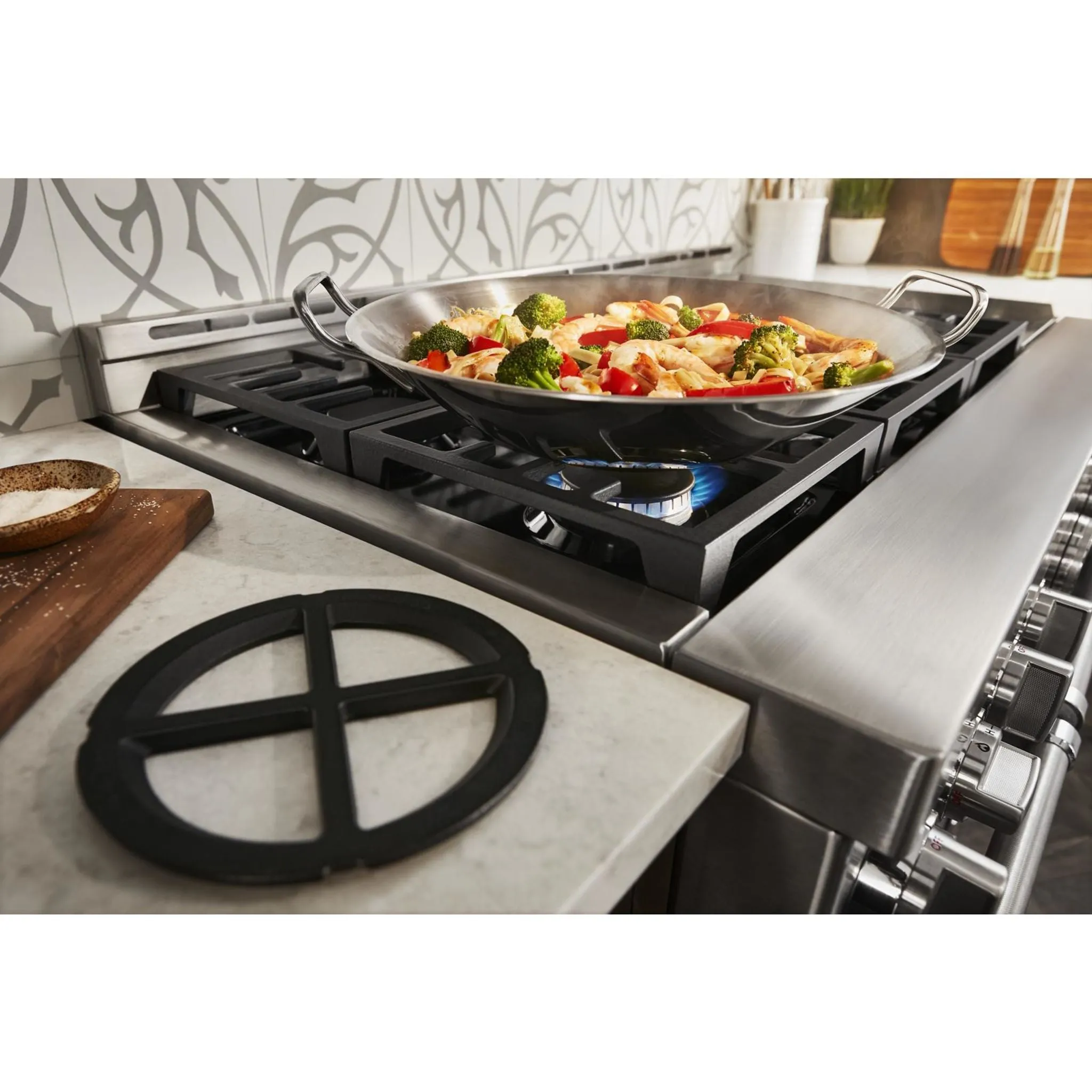 KitchenAid  48'' Smart Commercial-Style Gas Range with Griddle (KFGC558JYP)