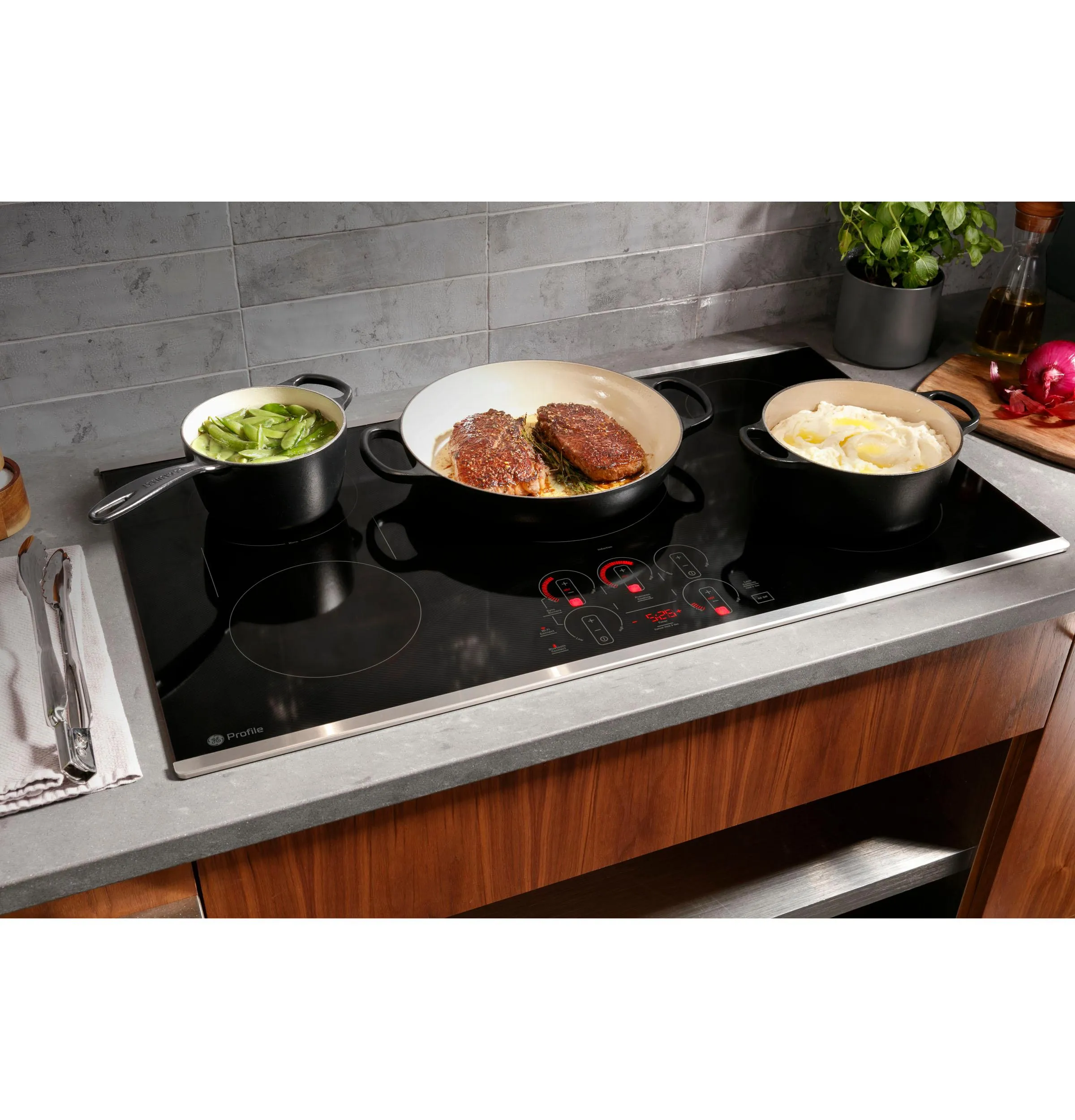 PHP7030DTBB GE Profile™ 30" Built-In Touch Control Induction Cooktop