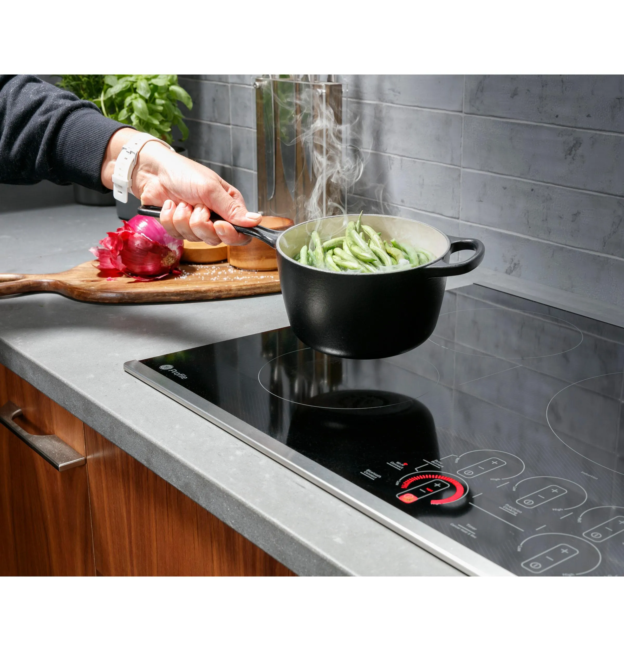 PHP7030DTBB GE Profile™ 30" Built-In Touch Control Induction Cooktop