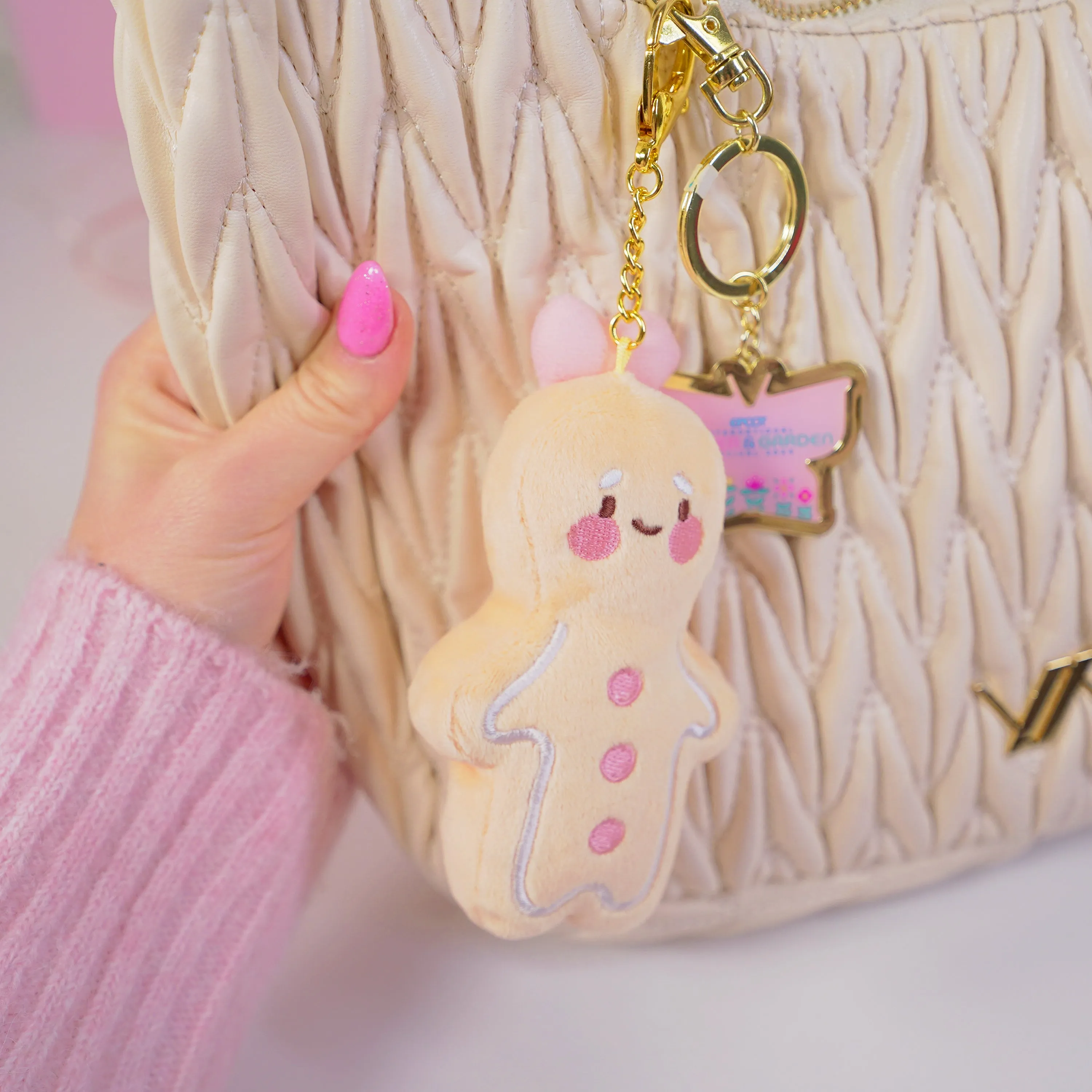 Spice Gingerbread Kawaii Keychain Plushie | Cute Soft Toy Charm | Adorable Mini Gingerbread Accessory for Bags, Keys & Backpacks