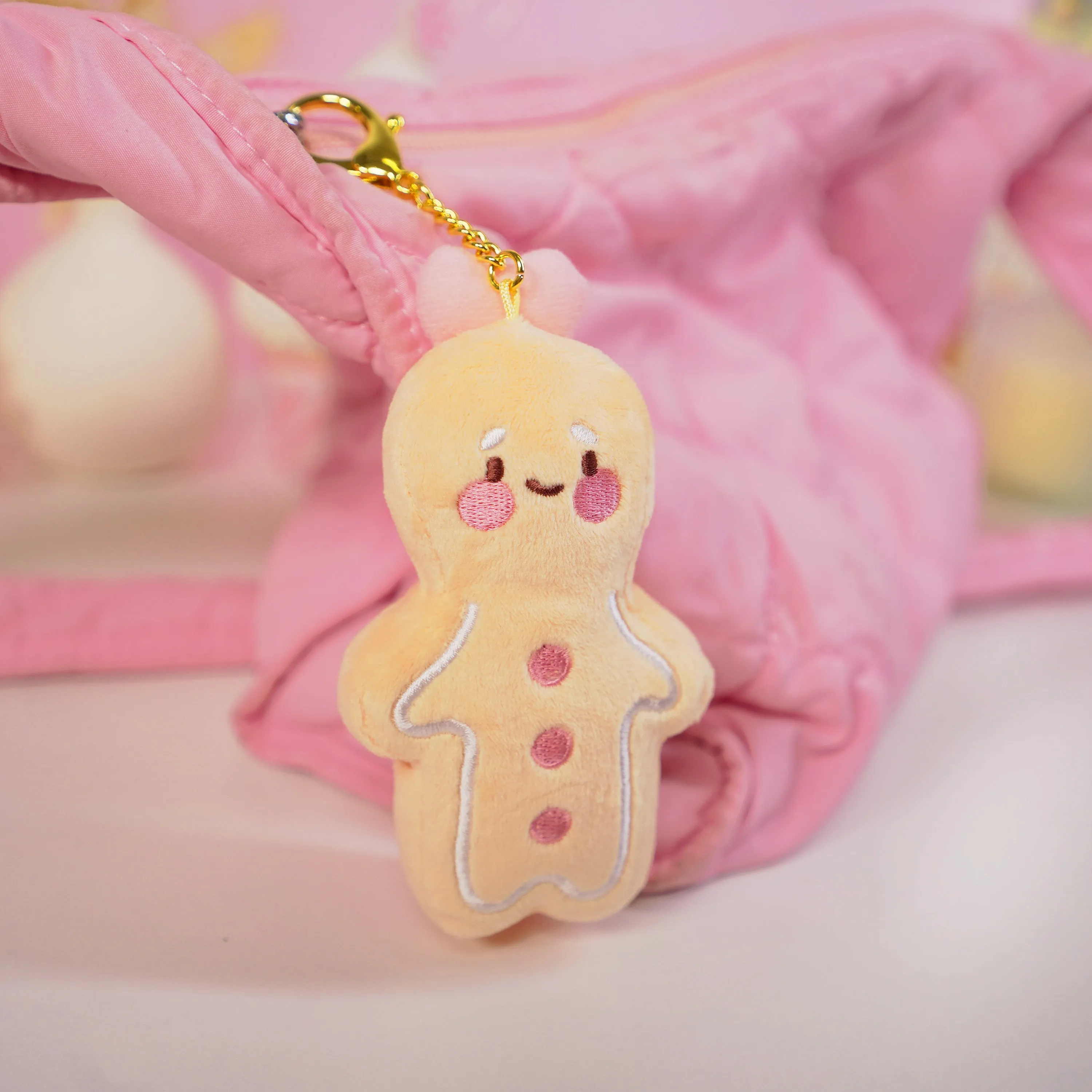 Spice Gingerbread Kawaii Keychain Plushie | Cute Soft Toy Charm | Adorable Mini Gingerbread Accessory for Bags, Keys & Backpacks
